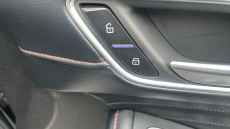 MG Hs 1.5 T-GDI Exclusive 5dr Petrol Hatchback